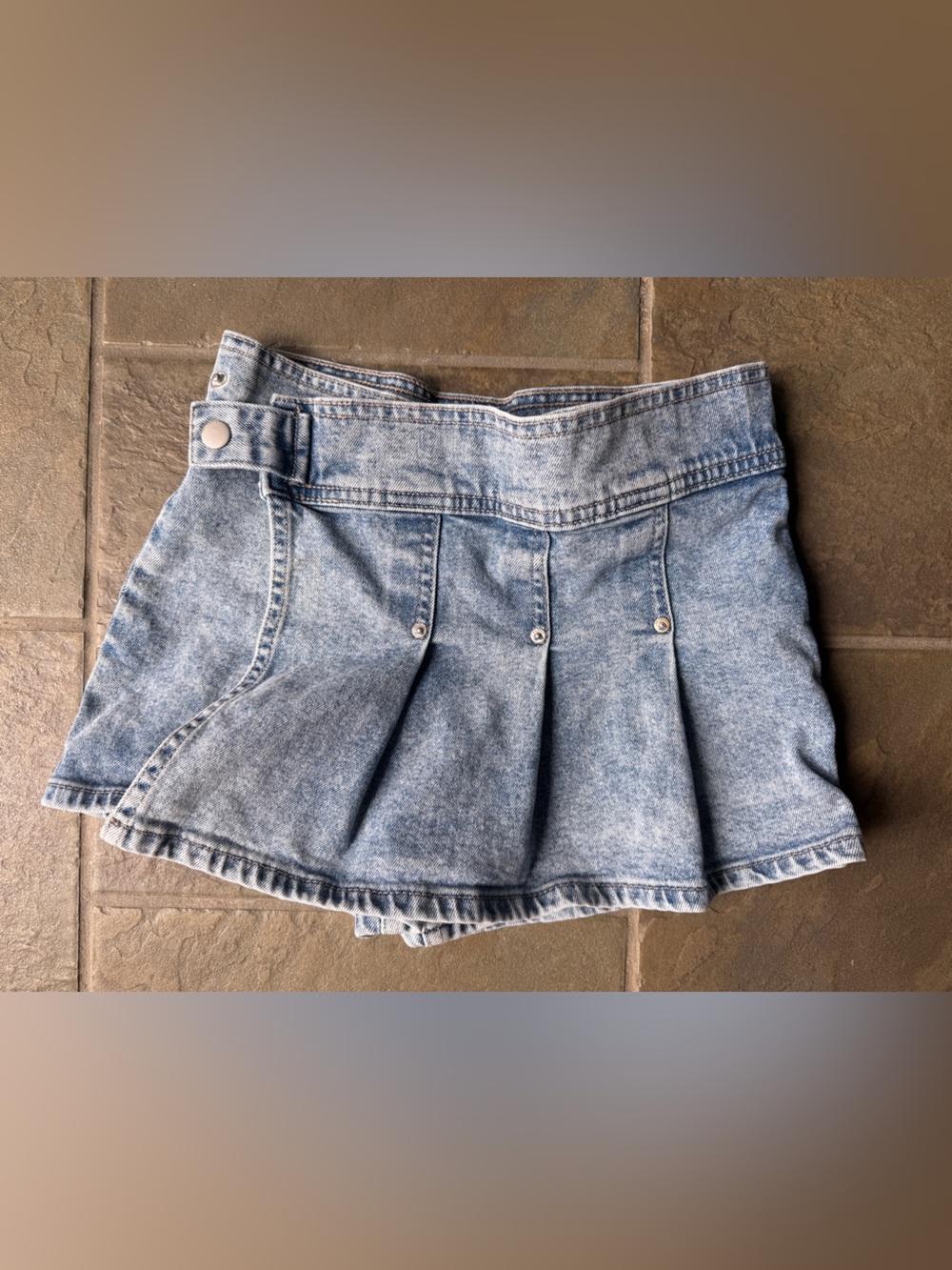 DL1961 Light Blue Pleated Denim Skirt
